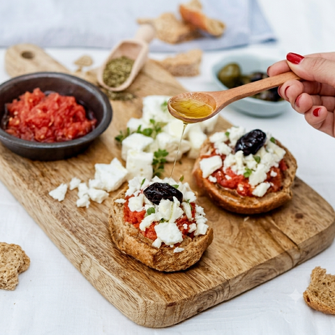 🍅 Dakos Traditional Cretan Salad